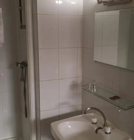 オテル デネイ *